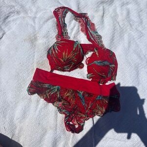 Victoria Secret Tropical Set